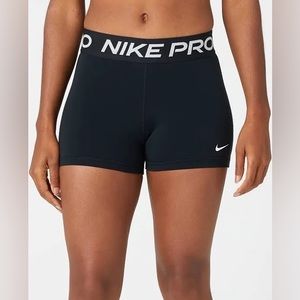 Nike pro 3” shorts